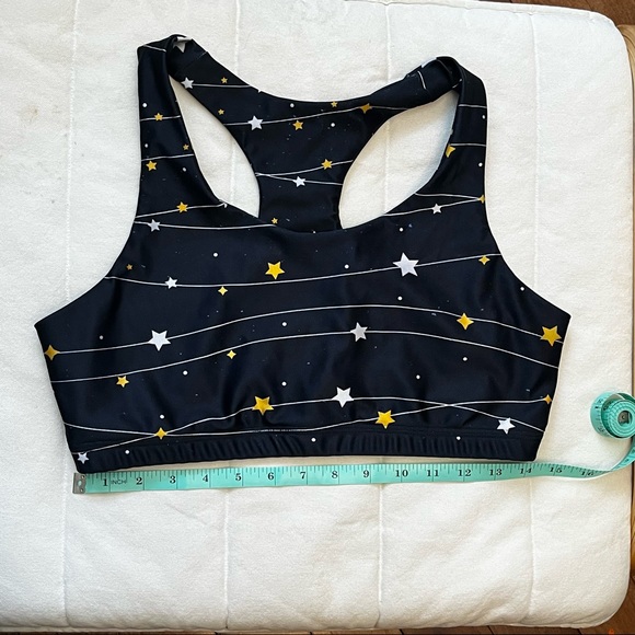 Large starry sports bra - Picture 2 of 5